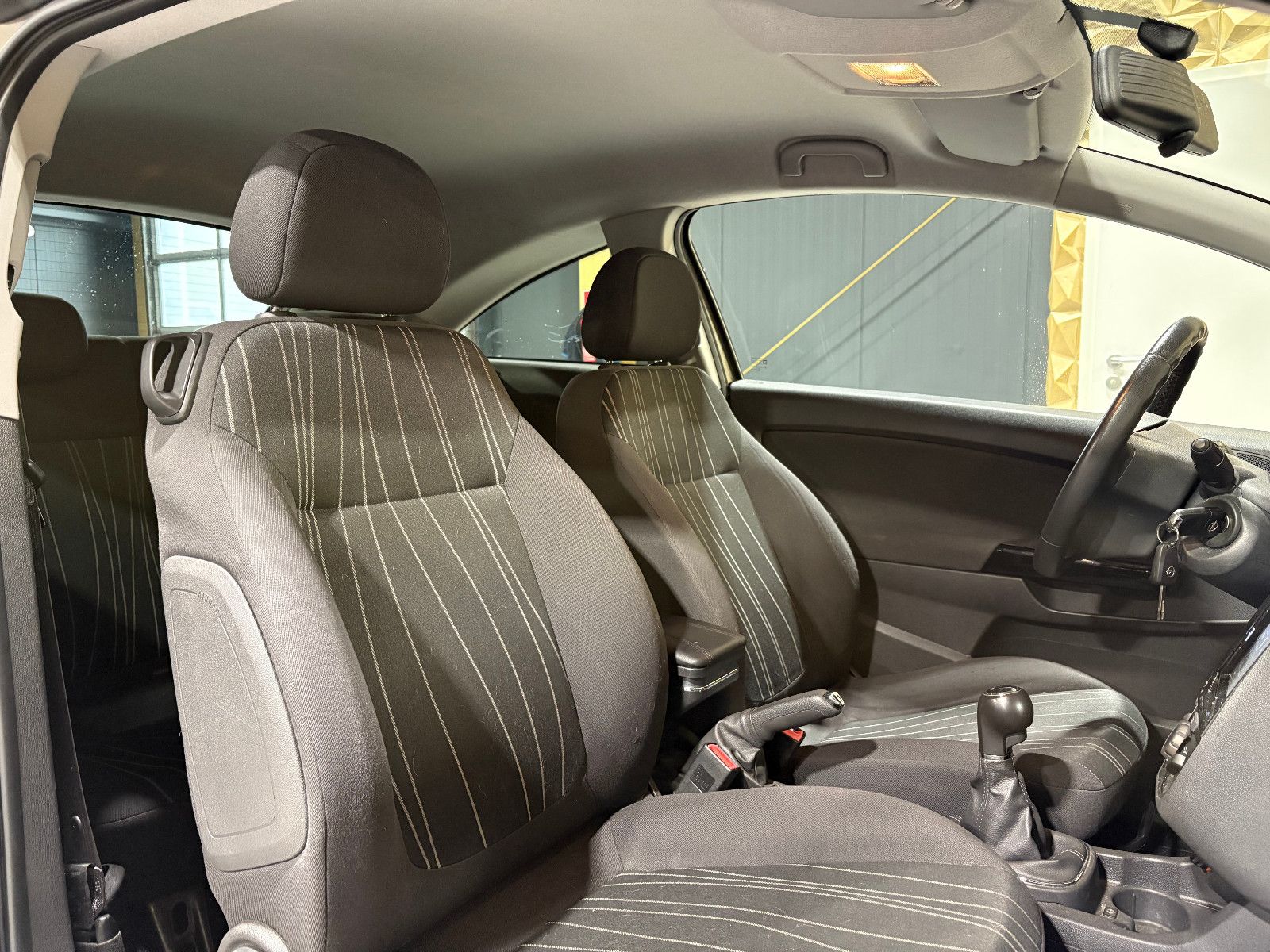 Fahrzeugabbildung Opel Corsa D Edition "111 Jahre"/8-FACH/KAMERA/KLIMA/