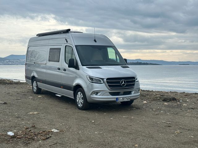 Mercedes-Benz Sprinter 319 CDI /L3H3/7 Meter Vipcamper Umbau