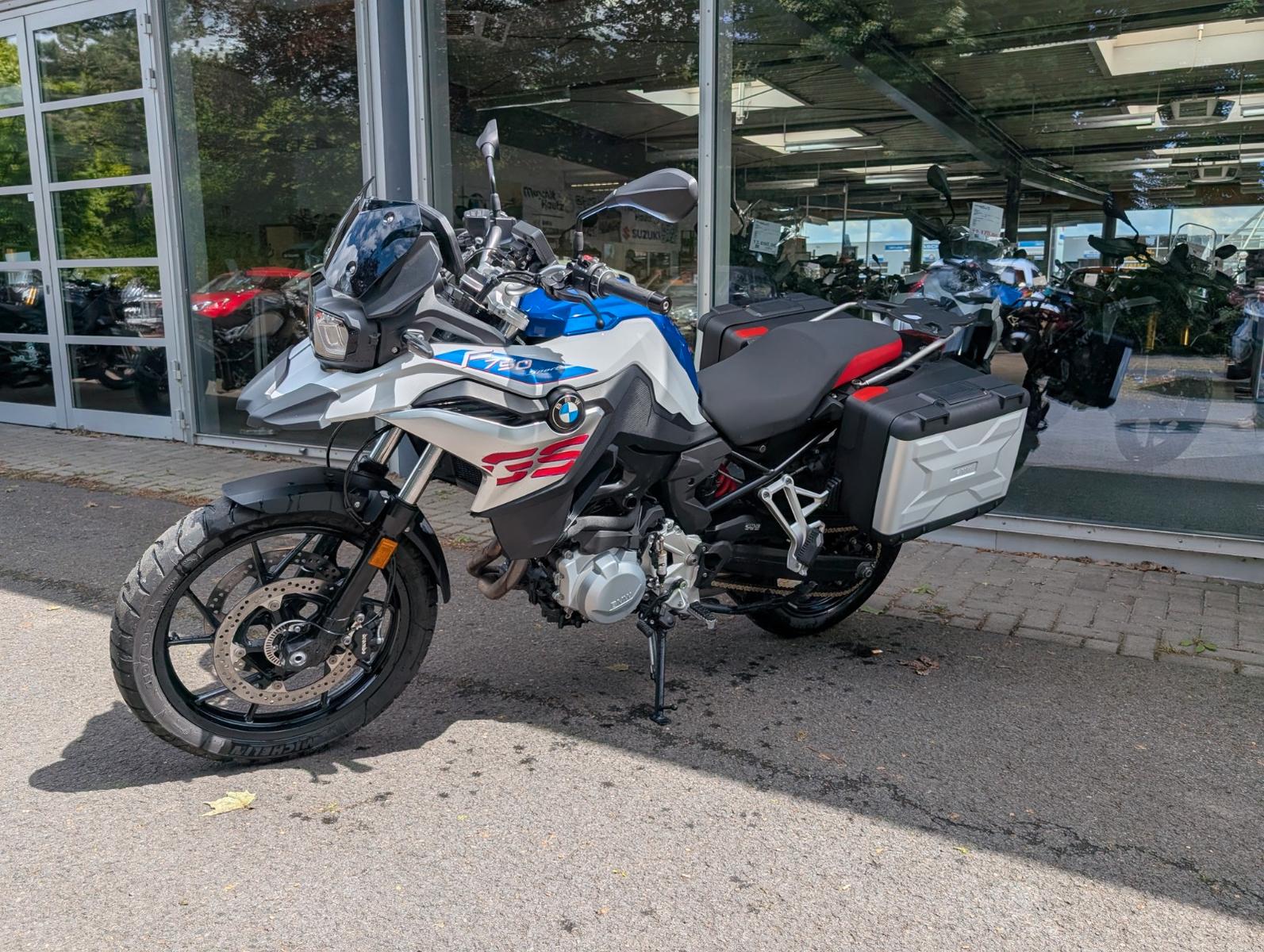 BMW F750GS Style Sport Koffer, Heizgriffe