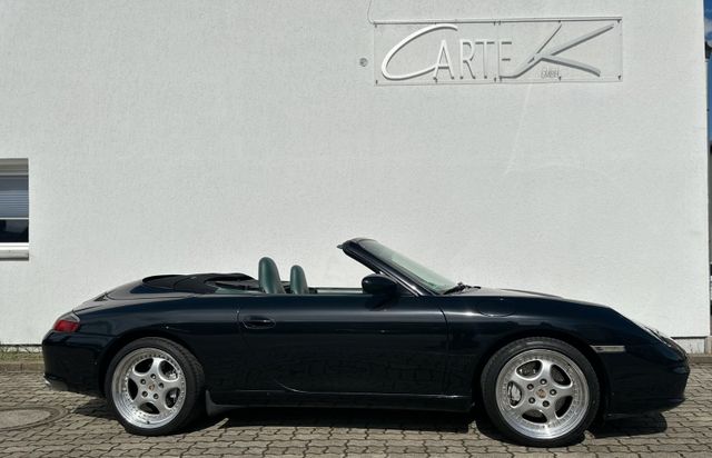 Porsche 996 Carrera 4 Cabrio , BRD ,6-Gang,Scheckheft