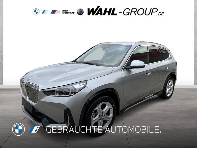 BMW iX1 xDrive30 xLine | Navi LED AHK PDC Sitzhzg.