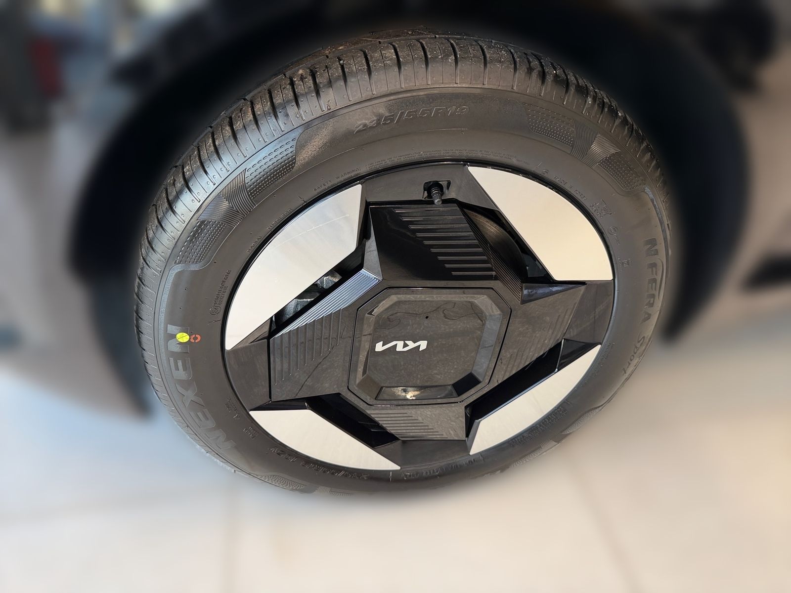 Fahrzeugabbildung Kia EV5 2WD EARTH DRIVE LED