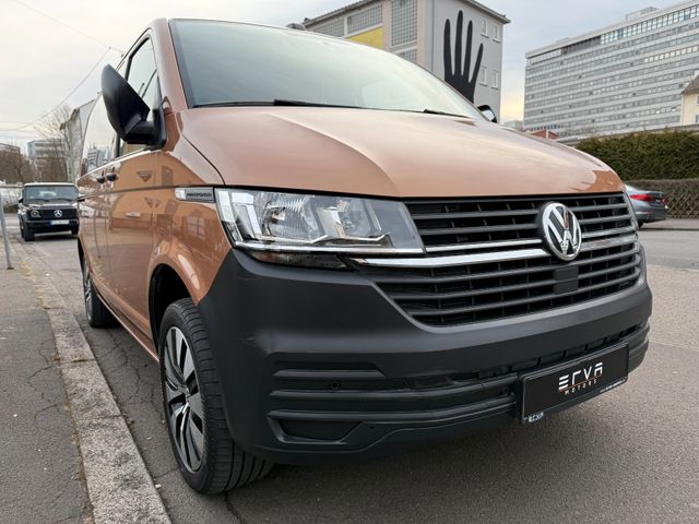 Volkswagen T6.1 Transporter | 9 Sitze | AHK | Navi