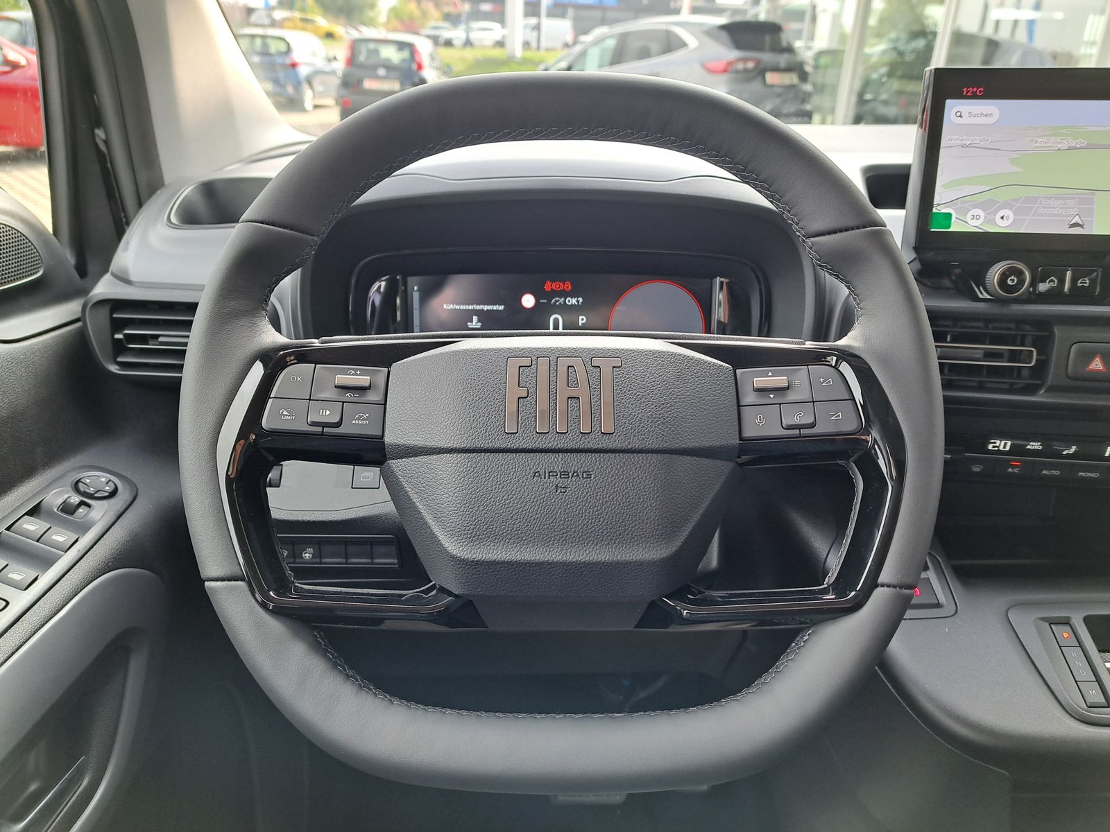 Fahrzeugabbildung Fiat Doblo Kombi L2 1.5 HDi 130PS 7-SITZE AUTOMATIK