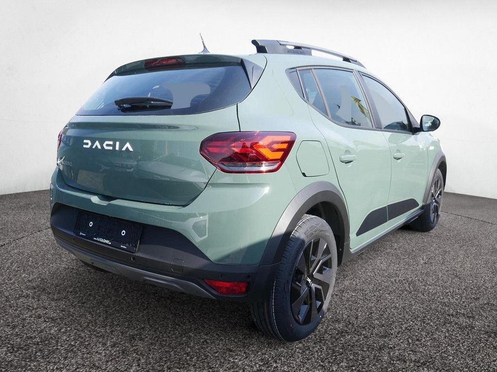 Fahrzeugabbildung Dacia Sandero Stepway Expression TCe 90