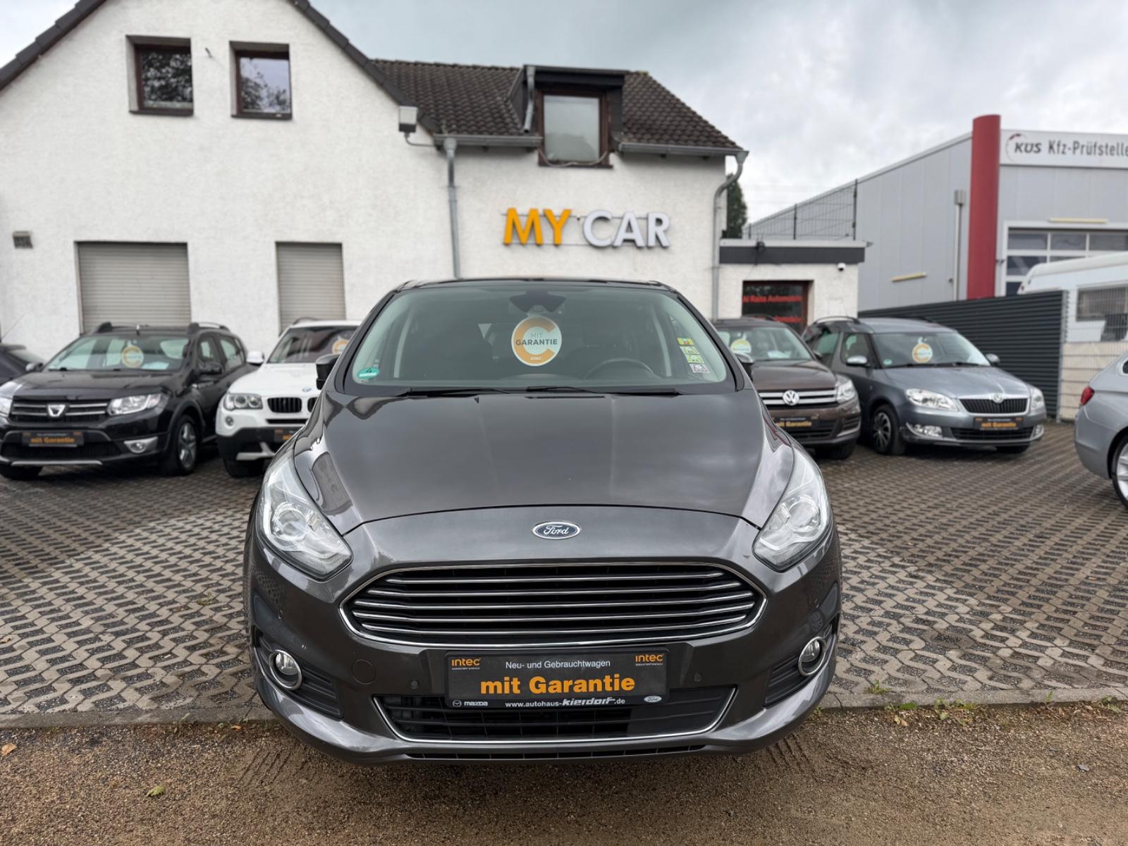Ford S-Max S-MAX Titanium