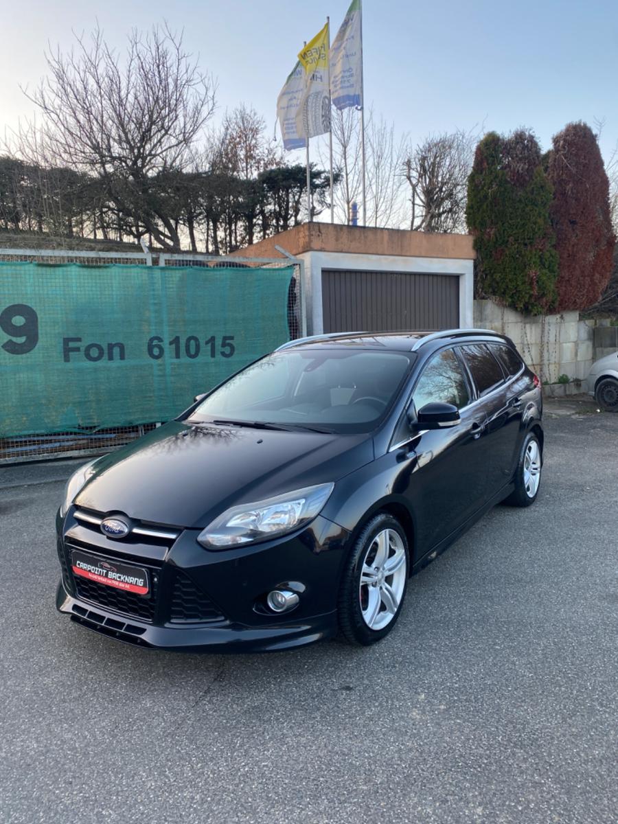 Ford Focus Turnier 1,6 EcoBoost *ST LINE*TÜV/HU NEU**