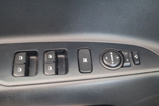 Kia Rio Spirit Automatik Kamera Tempomat Sitzheizung