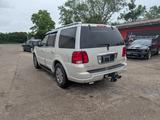 Lincoln Navigator - Lincoln: Geländewagen
