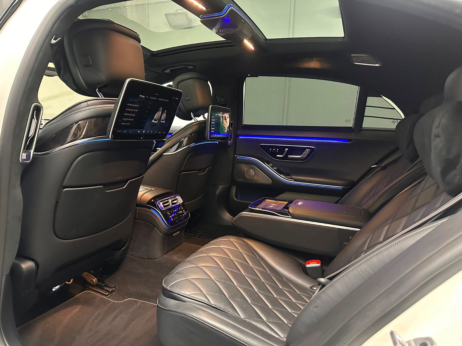 Fahrzeugabbildung Mercedes-Benz S 500 4MATIC L *AMG-LINE*PANORAMA*TV*STANDH*
