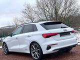 Audi A3 Sportback 35 TFSI*S line*Matrix*19 Zoll*Black - Audi A3: 19