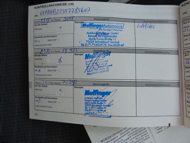 Fahrzeugabbildung Renault Twingo Experience/SitzH/90PS/2.Hd/Alu/Klima/