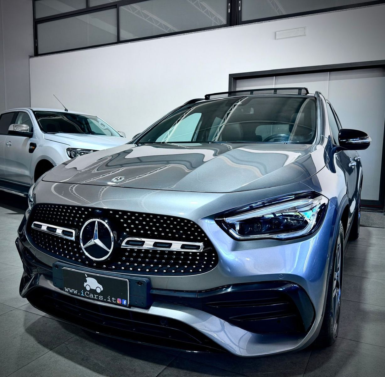 Mercedes-Benz GLA 220d 190CV 4Matic Premium AMG imagem 2