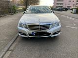 Mercedes-Benz E 350 4MATIC - - Mercedes-Benz E 350 aus 2009: 4matic