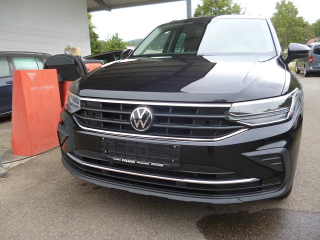 Volkswagen Tiguan Life DSG NAVI ALU LED Ergo Climatronic