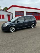 Opel Zafira Sport - Opel Zafira: Sport