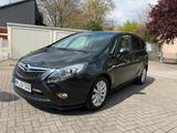Opel zafira Tourer c Turbo - Opel Zafira Tourer in Düsseldorf