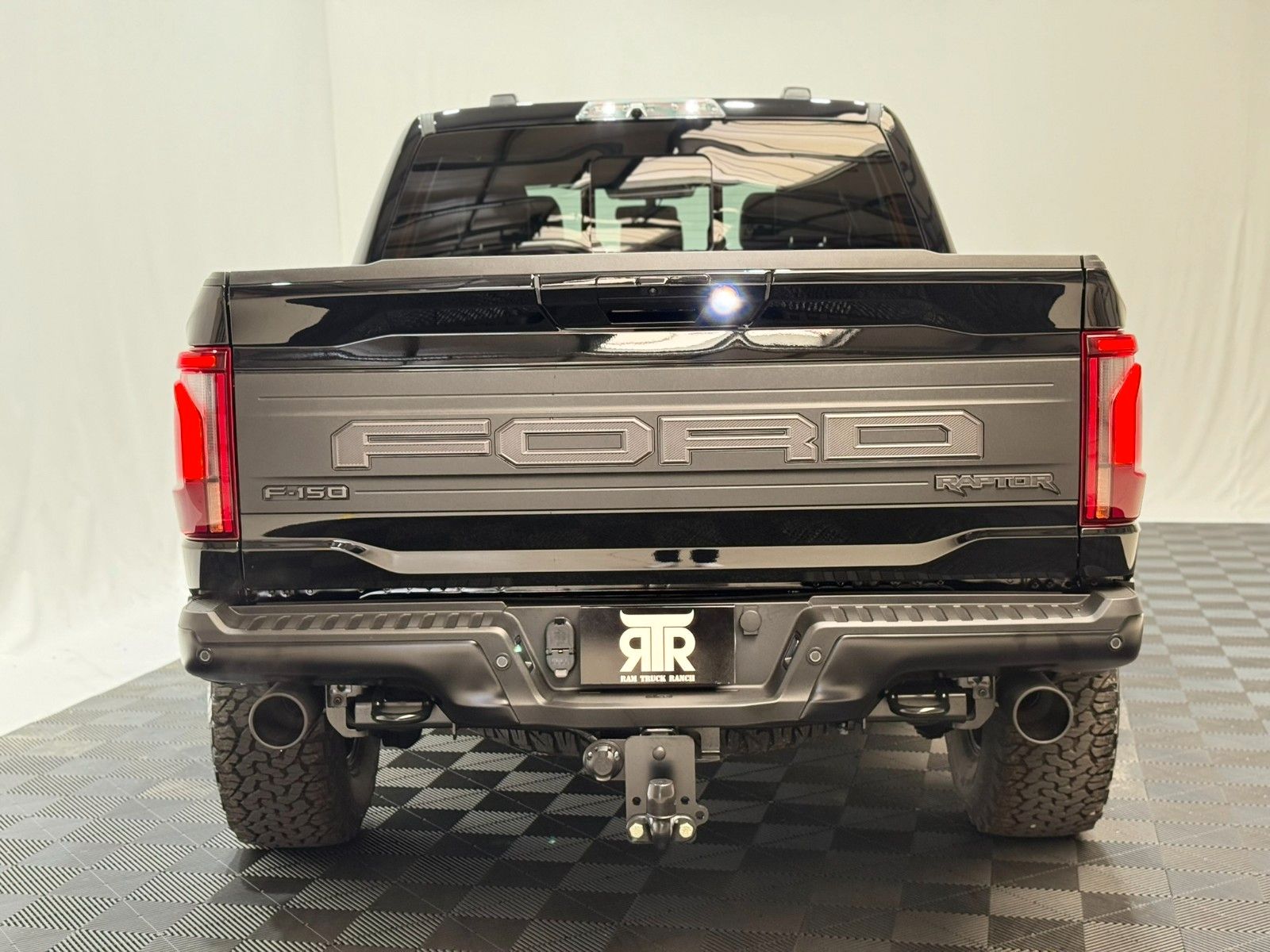 Fahrzeugabbildung Ford F-150 RAPTOR  EcoBoost®  3.5L V6 *MY26*
