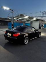 BMW e60 530i M5 Umbau" TÜV NEU LCI Styl... - BMW 530 Limousine Automatik 530i e60 mit Benzin-Antrieb