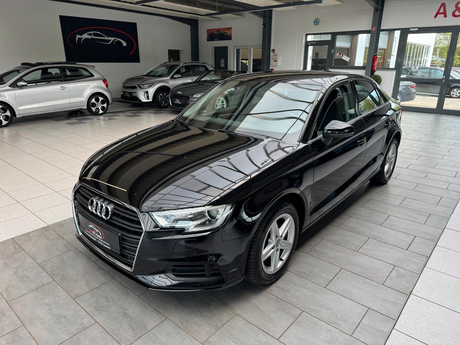 Audi A3 Limousine 30 TFSI basis