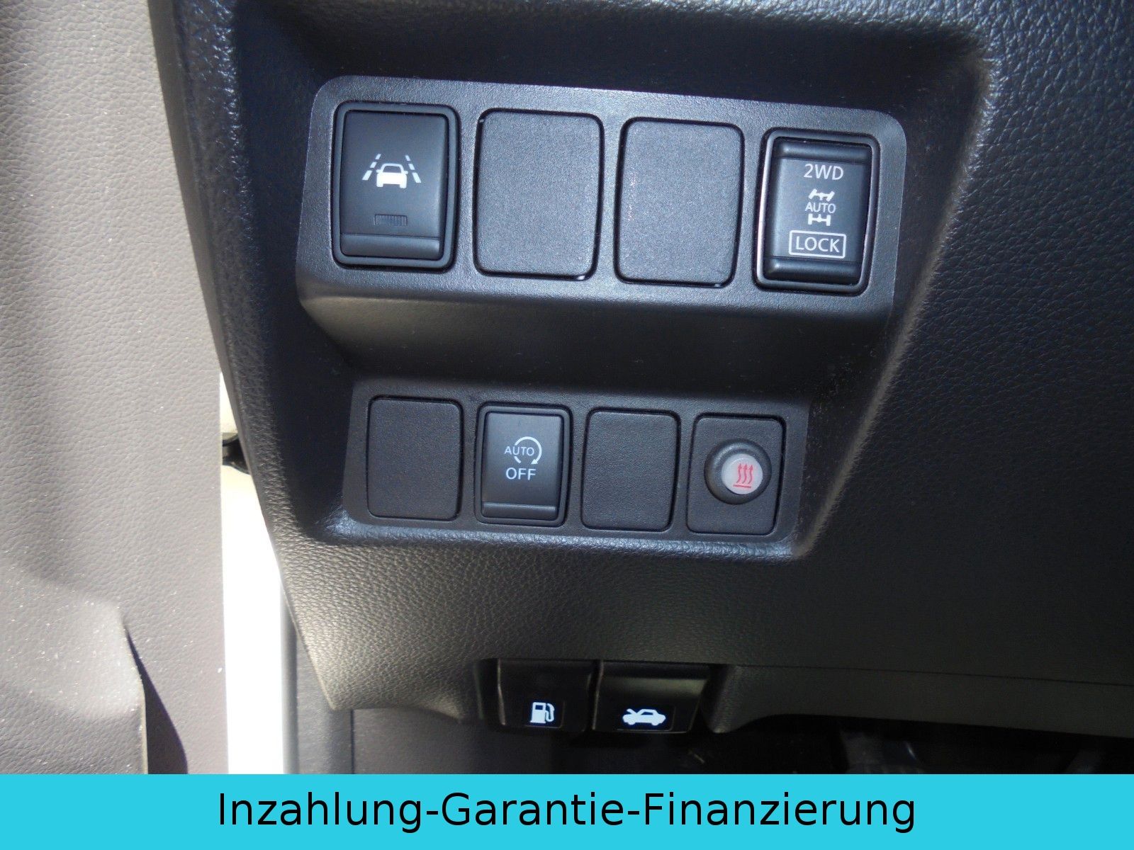 Fahrzeugabbildung Nissan Qashqai N-Connecta 4x4/Panorama/Kamera/Navi /SHZ