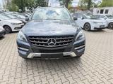 Mercedes-Benz 4 Matic ML 250 CDI BlueTec - graue Mercedes-Benz ML 250