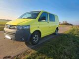 Volkswagen VW T5 4MOTION - Volkswagen T5 Kombi mit Diesel-Antrieb: Automatik