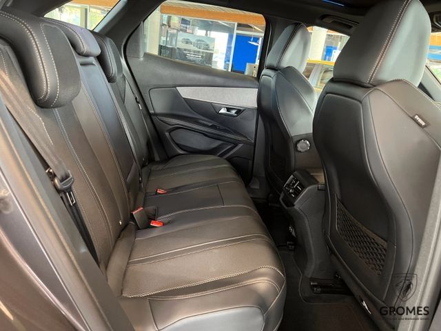 Fahrzeugabbildung Peugeot 3008 Hybrid 225 GT Pano Night Vision Rück.kam