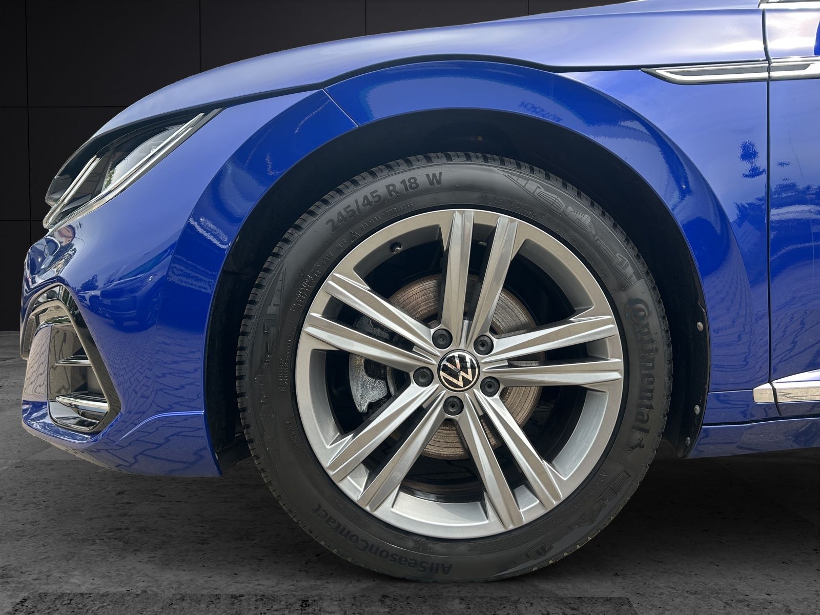 Fahrzeugabbildung Volkswagen Arteon SB TSI R-Line DSG LED Navi AID Leder ACC