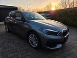 BMW 120d Live LED Driving HiFi Sportsitze M-Lenkrad - gebrauchte BMW 120 aus dem Jahr 2022