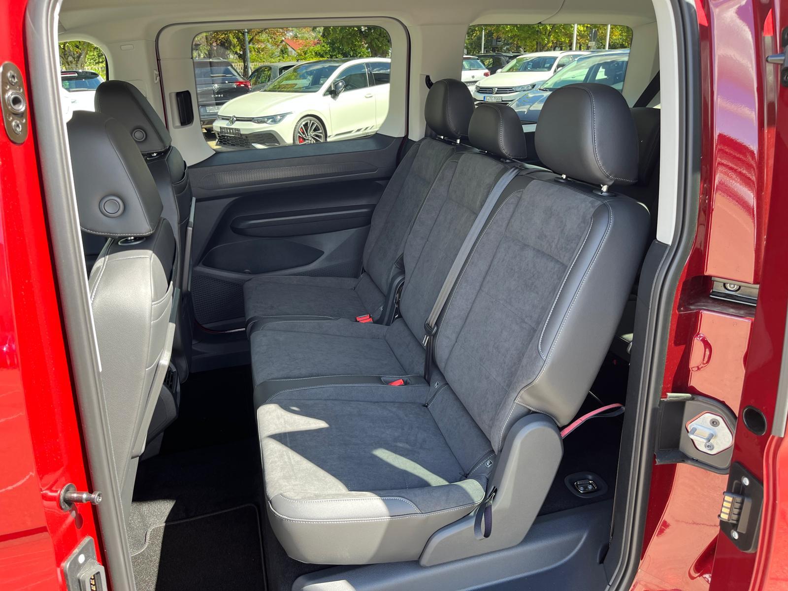 Volkswagen Caddy Maxi Style DSG 7-Sitzer - AHK