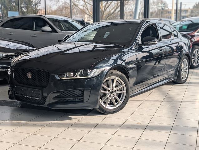 Jaguar XE 25t R-Sport AWD KAMERA Sitzheiz. PANORAMA