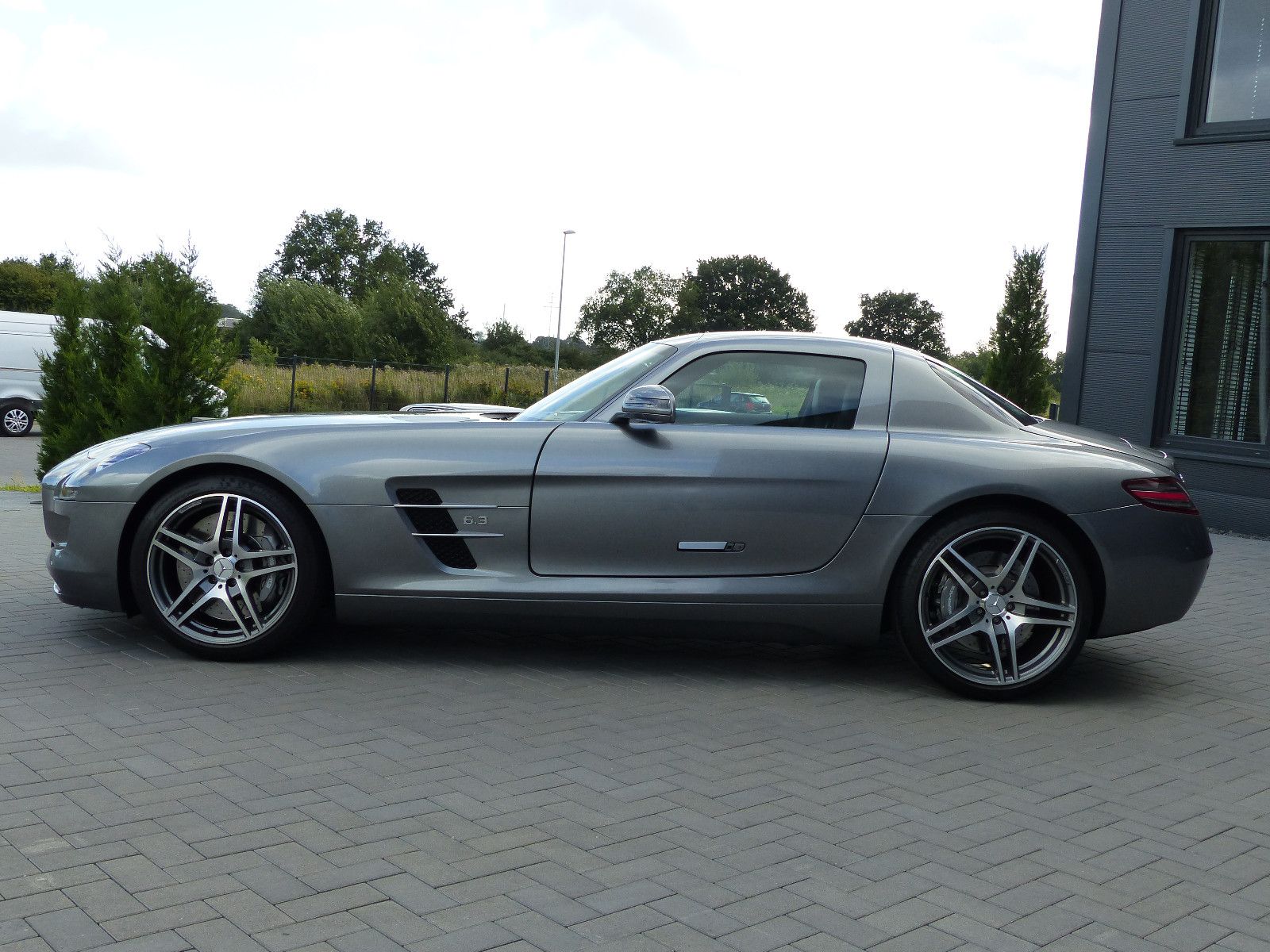 Fahrzeugabbildung Mercedes-Benz SLS AMG Coupe