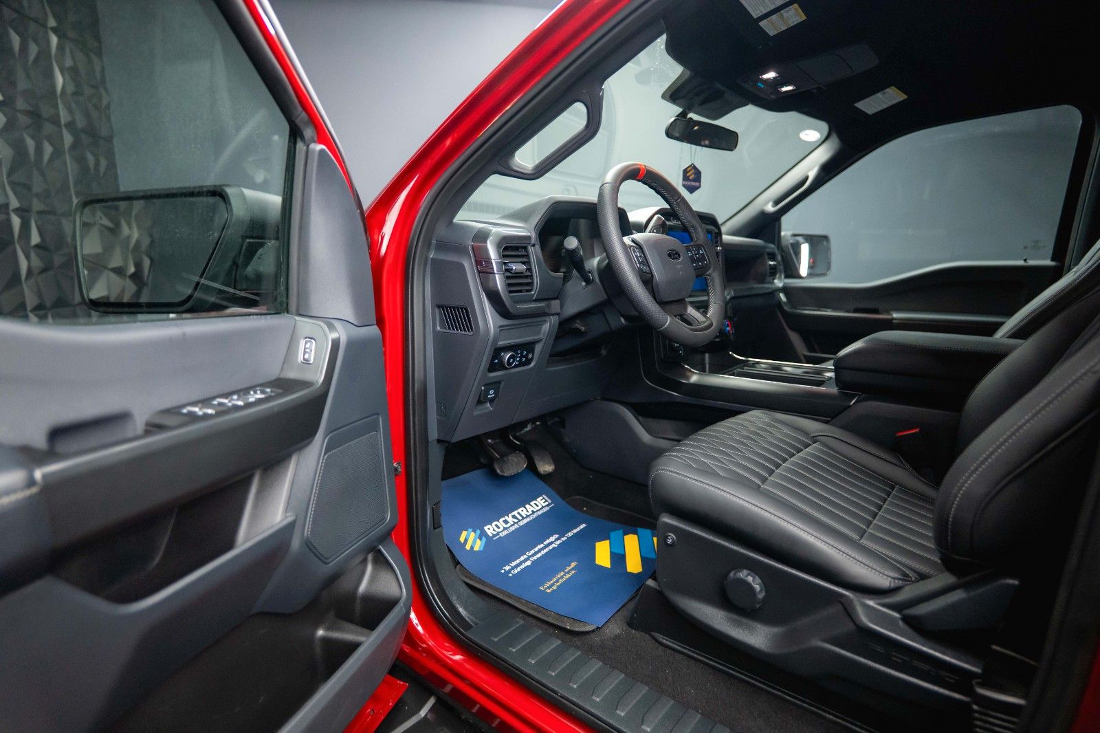 Fahrzeugabbildung Ford F150 5.0L V8 4x4 Offroad SuperCrew RAPTOR 19%