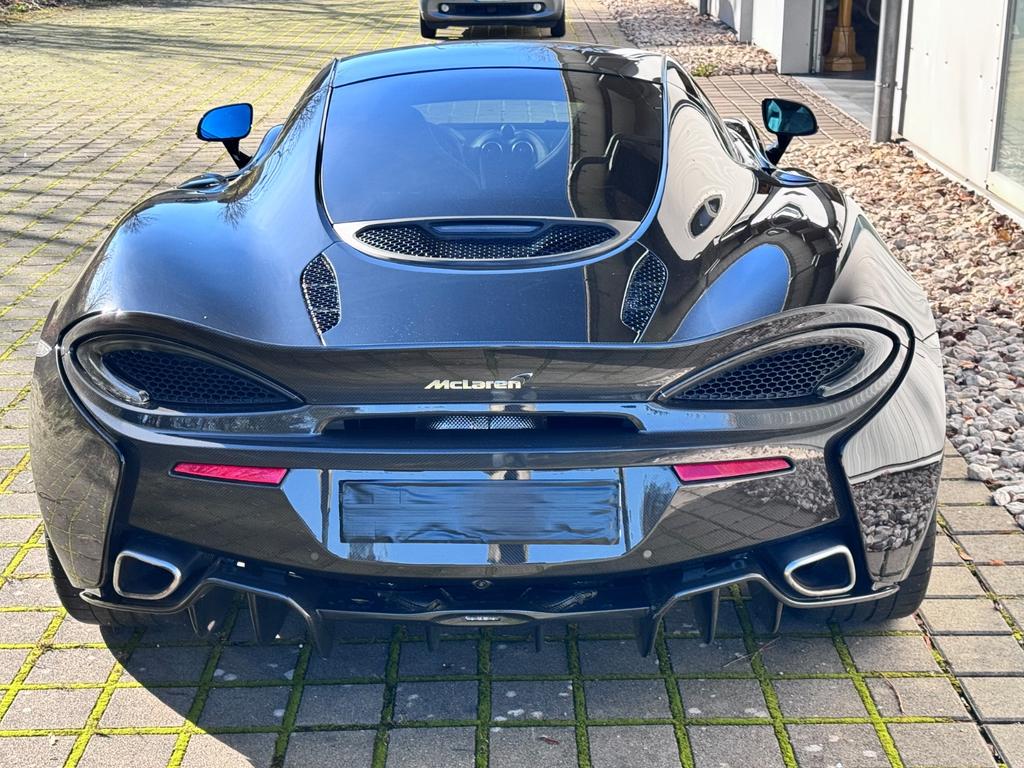 McLaren 570GT
