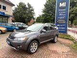Mitsubishi Outlander 2.0 DI-D*4WD*SHZ*Klima*7Sitzer*Lederr* - Mitsubishi Outlander in Bremen