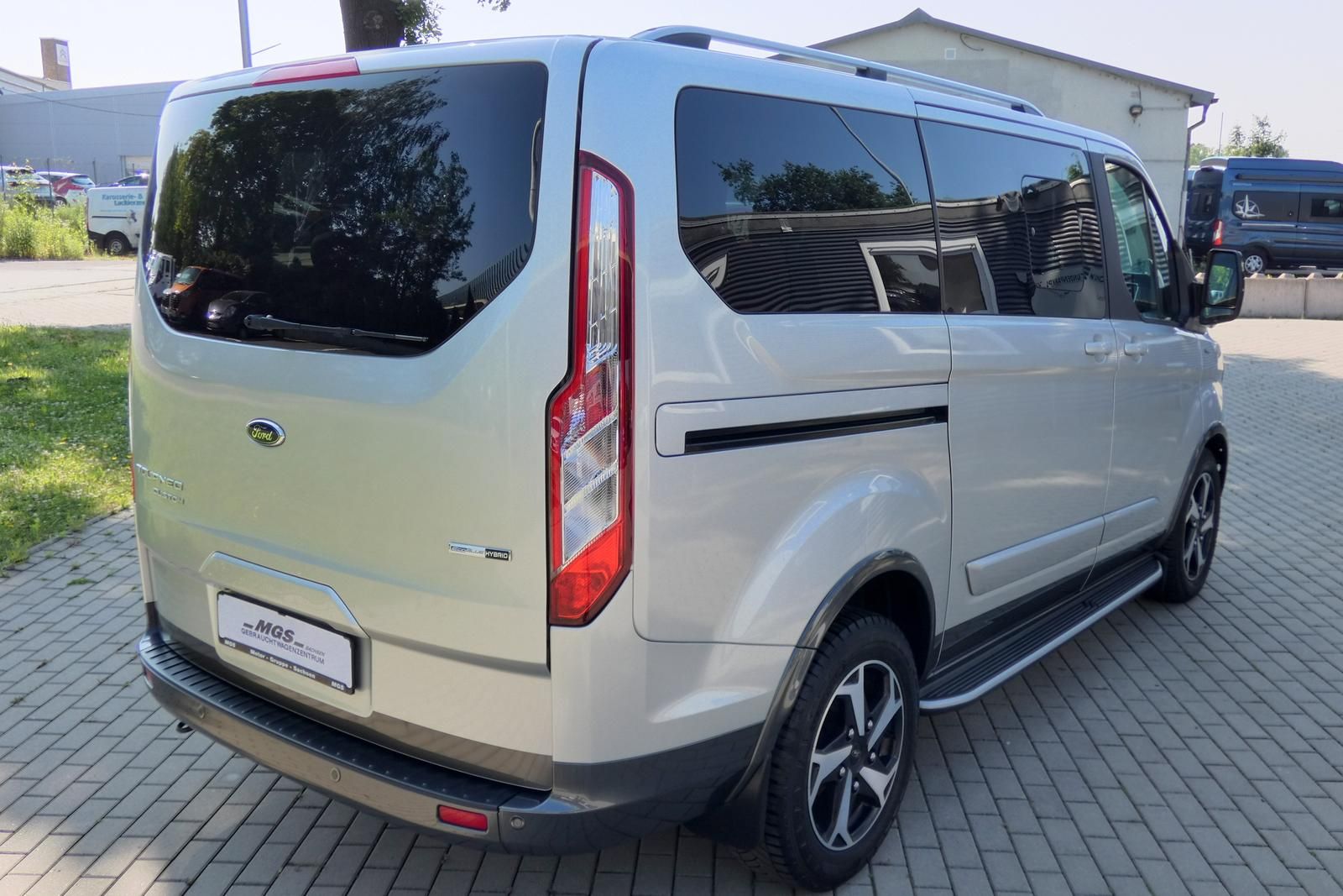 Ford Tourneo Custom 2.0 MHEV 'Active' L1 TEMP DAB foto 5