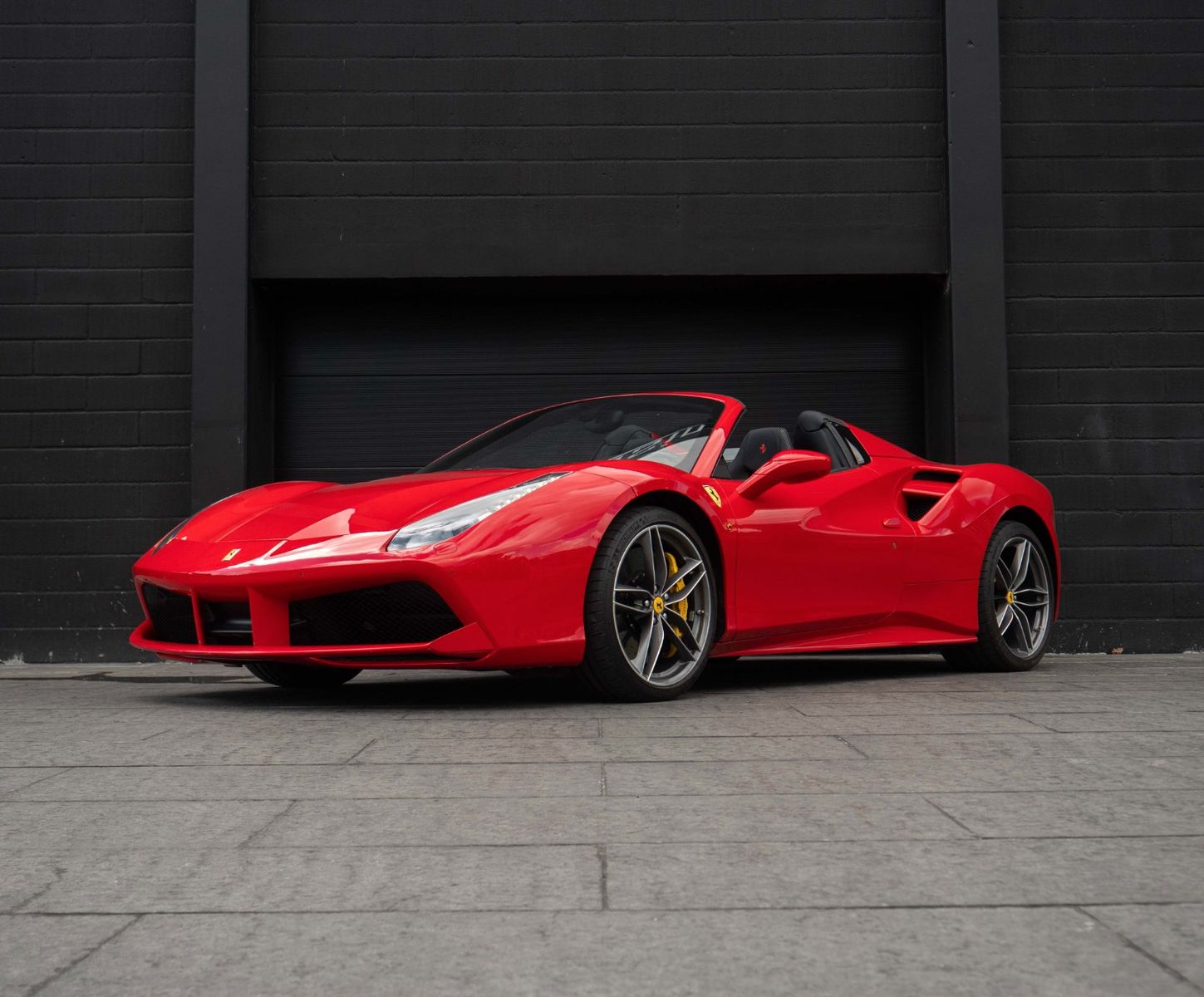FERRARI 488 Spider