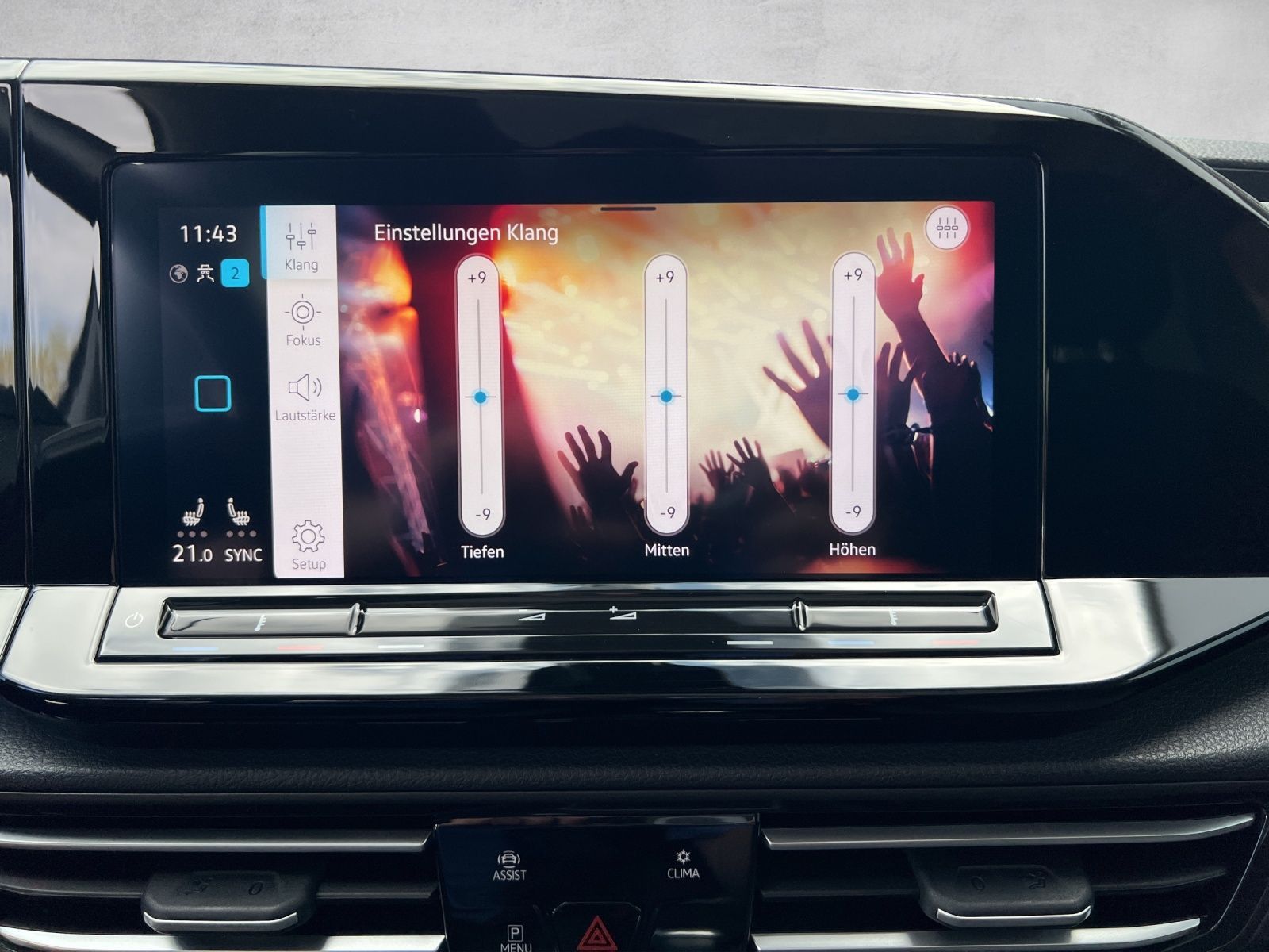 Caddy Move 2.0 TDI AHK*Navi*Pano*ACC*Kamera