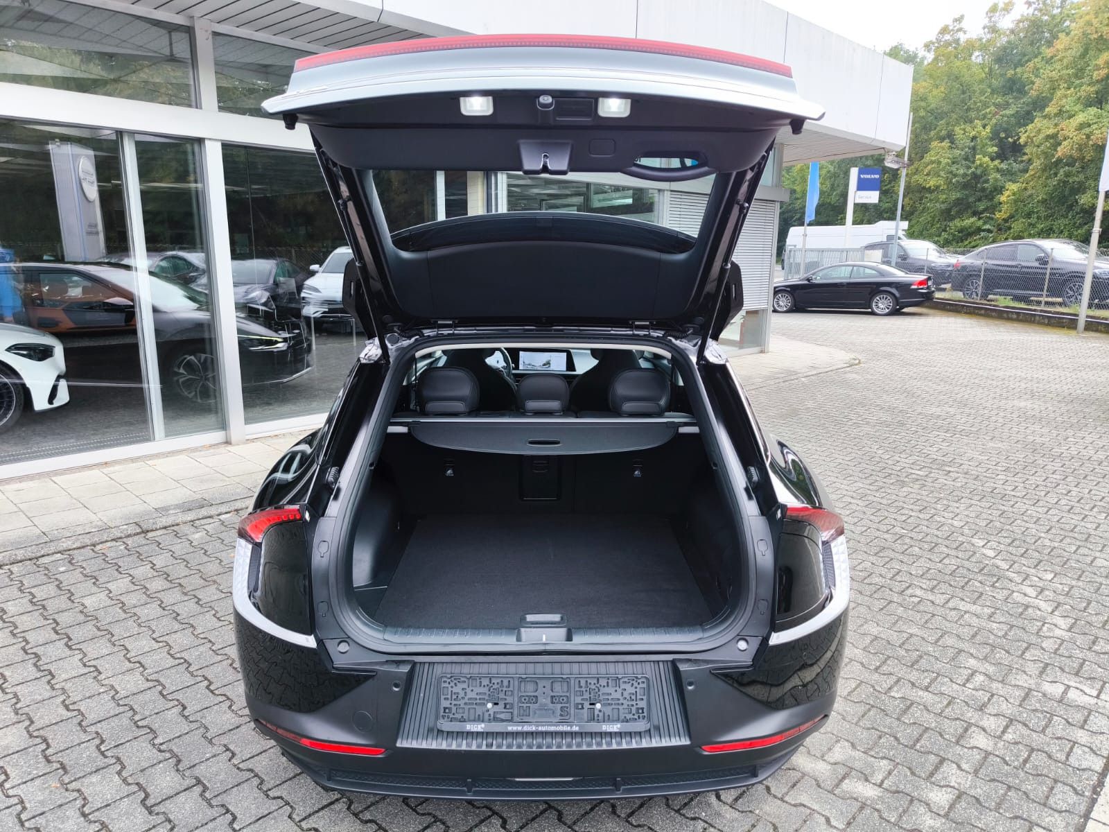 Vehicle image Kia EV6 2WD WERKSGAR+NAVI+LED+SHZ+DAB+KAMERA+ACC+WP+