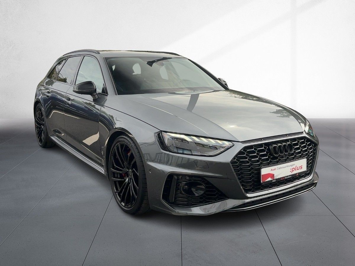 Audi RS4 - Bild 6
