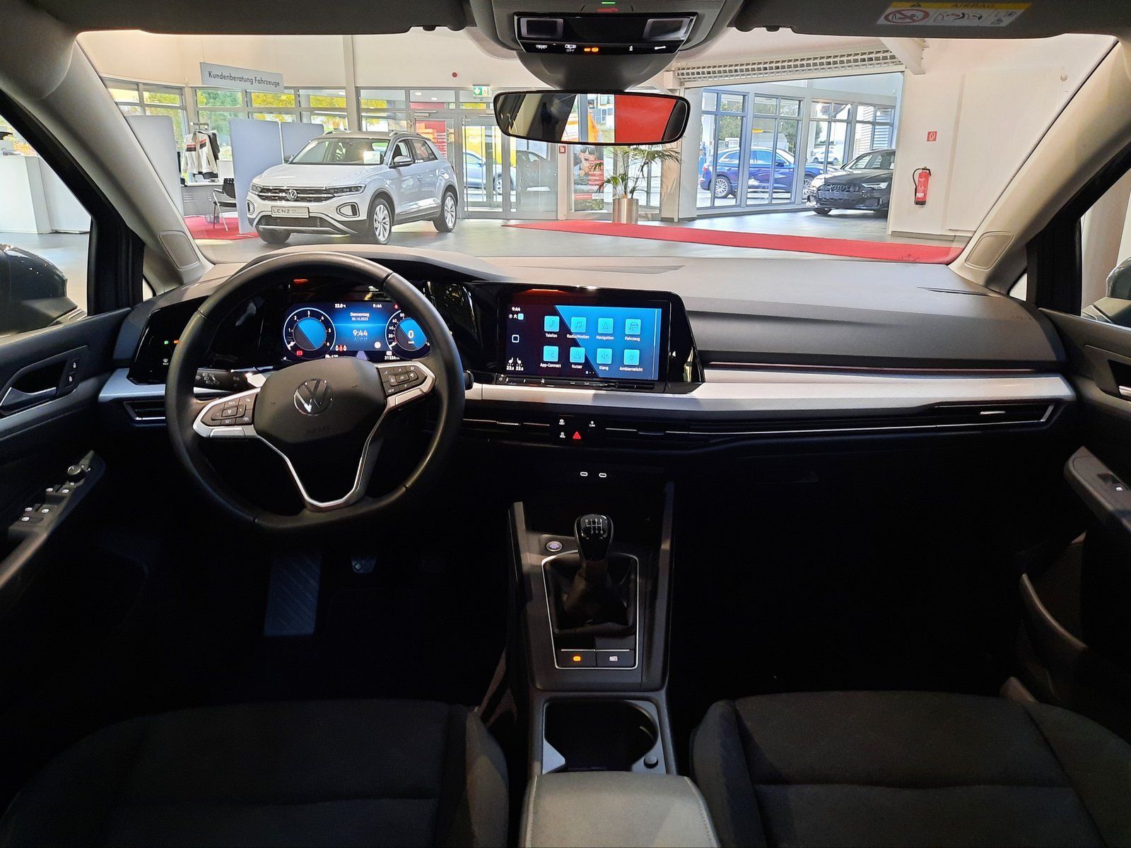 Fahrzeugabbildung Volkswagen Golf Variant Life TDI *Navi*Cam*LED*PDC*Sitzhzg*