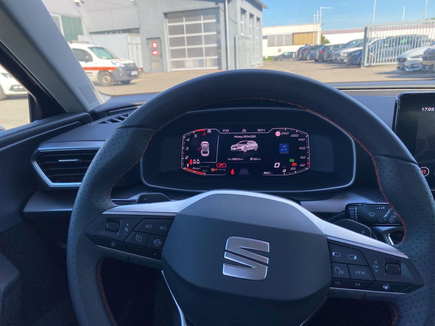 Fahrzeugabbildung SEAT Leon Sportstourer FR 2.0 TDI EU6d Navi Digitales