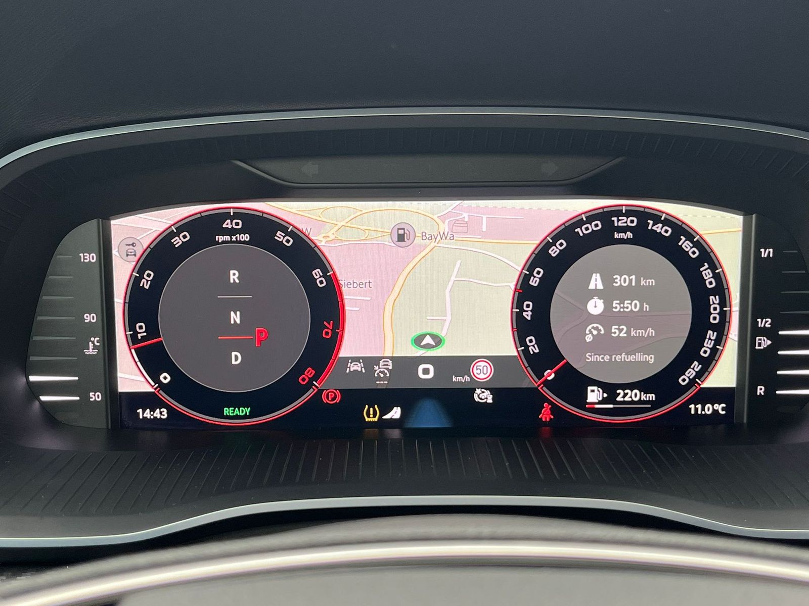 Fahrzeugabbildung SKODA Octavia 1.5 DSG Sportline PANO*MATRIX*AHK*5J.GAR