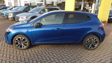 Renault Clio KISS TCe 90 PS mit Winterpaket Navi, Tempom