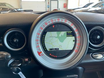 MINI Cooper *SHZ*PDC*NAVI*TEMPOMAT*LEDER*