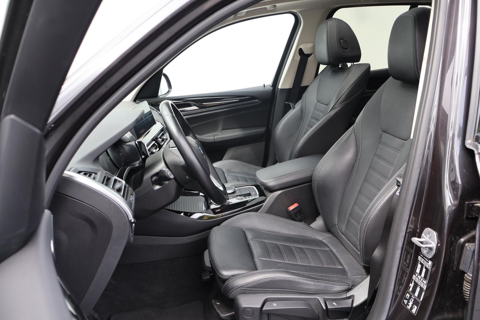 BMW X3 xDrive 20 d  Shadow-Line RFK Pano Leder LED foto 9
