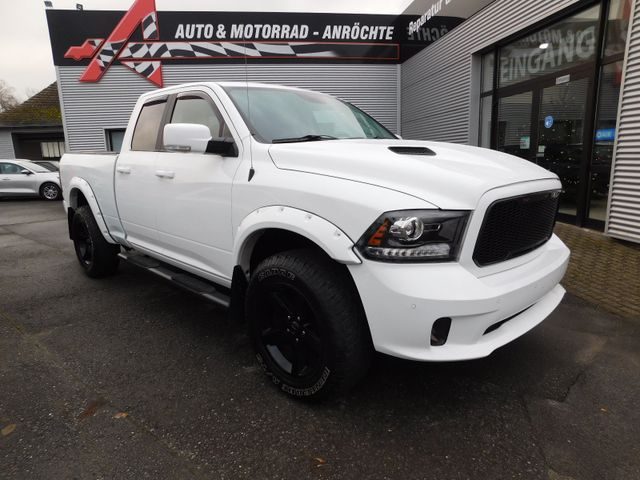 Dodge RAM 1500 Quad Cab Sport