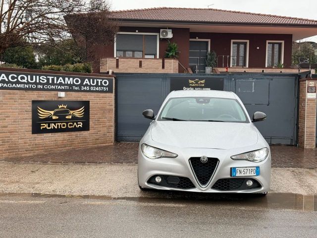 Alfa Romeo Giulia 2.2 Turbodiesel 150 CV AT8 Bus