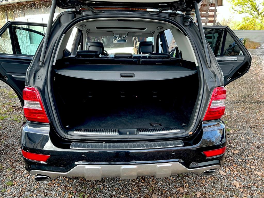 Mercedes-Benz ML 300